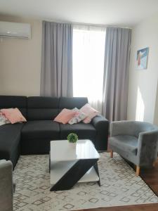 Апартамент Sunny home