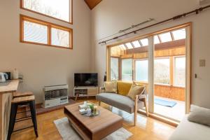 Lake Toya Terrace House