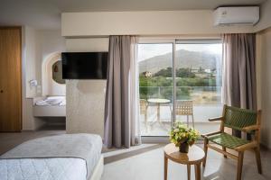 Deluxe Suite room in South Coast