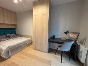 Chopin Park LUX Apartment, self check-in 24h, free parking, air-conditioning