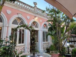 Hibiscus comfortstay