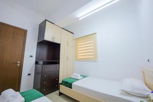 Azul Apartments
