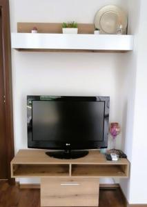 Апартамент Sunny home