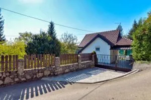 Haven Near The River - Happy Rentals - Gornji Zvečaj