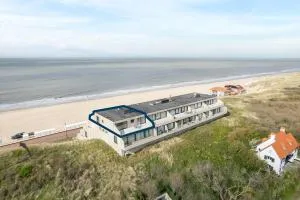 Mayfair 0504 - Strooiendorp