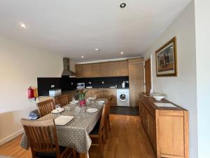 5 Courthouse Square Clifden