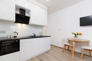 Studio with balcony - Rajska 3 Street