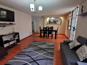 Amplio, y confortable departamento en San Miguel