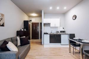 Studio with balcony - Rzeszowska 4 Street