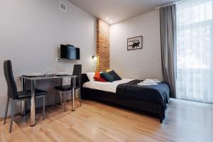 Studio with balcony - Rzeszowska 4 Street