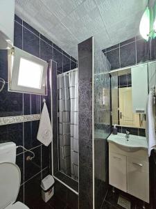 Tivat studio apartment 5 min from airport Tivat