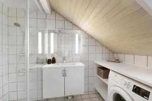 Lovely holiday home in Rømø with access to pool