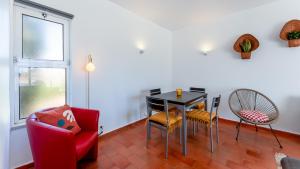 Sweet 1 BDR Apartment W Balcony by LovelyStay