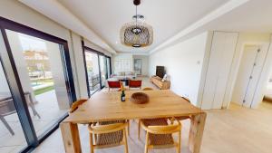 Los Lagos by ON Travel