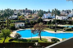 Lorcrisur corner PH apt 3 bedroom beach Marbella