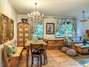 Czillas - luksusowy dom nad jeziorem Studzieniczne w Przewięzi