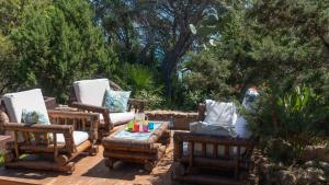 Porto Corallo Seafront img51