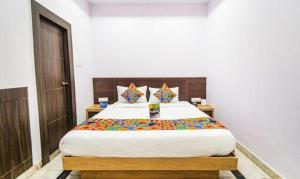 FabHotel Golden Leaf Nr Medanta- The Medicity & Artemis Hospital, Gurugram