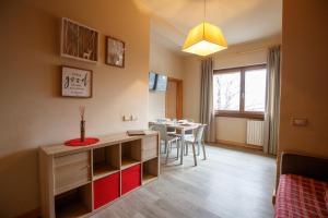 One-Bedroom Apartment room in La Villa Feleit