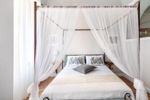 Domus Paolina Arenula