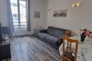 45 m2 au Centre Ville - Les bougies - 科尔贝埃索讷