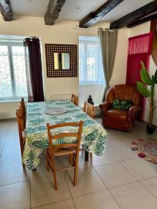 Maisons de vacances Gite charmant renove pour sejour bien-etre : photos des chambres