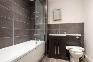 Contemporary Studio Apartment in Central Rotherham