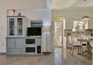 Chania Center Walk To Sea