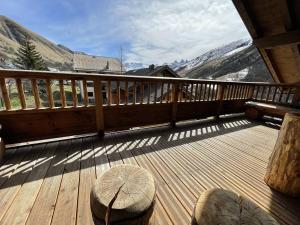 Appartement Triplex 9 couchages avec terrasse au cœur du village