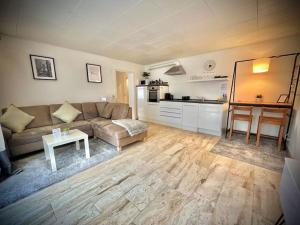 G&G Homely Apartment Horhausen Westerwald - near A3