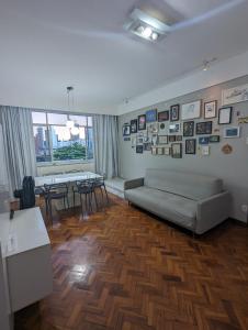 Apartamentos na BARRA com VISTA MAR, a 1 minuto da praia e do Circuito do Carnaval - SEAVIEW PRIVATE APARTMENTS