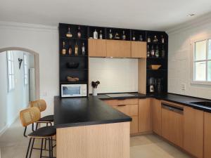 villacoucourelle saintemaximecom quiet near beach & center with sea and garden views