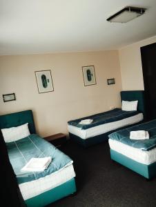 Basic Triple Room room in Park-Hotel Yambol