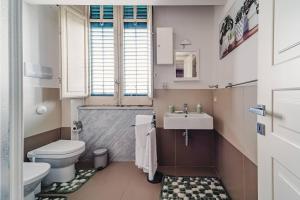 Charming House with Sea View in Palermo