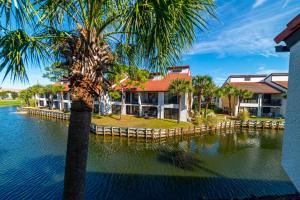 Edgewater Villa 0955 Fountain of Youth