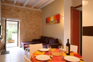 Maisons de vacances Gites la Palombiere La Melonie : photos des chambres