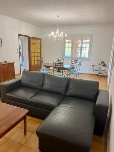 Maison avec piscine à 3min à pied de la mer
