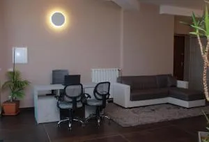 JOHN'S ROOMS - Pedale