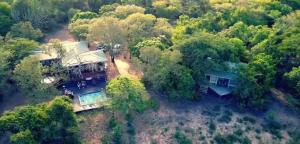 Khangela Private Game Lodge - Self Catering - Bedrooms are 3 Separate Chalets - Hluhluwe