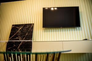 Amazing Apartment - Palas Mall