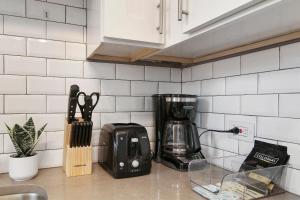 Well-Equipped 1BR Apt in Hyde Park - Harper 404