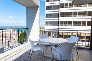 Depto con Amplia Terraza frente a Playa Grande en Edificio Premiado