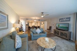 Edgewater Villa 1104 Sandy Feet Retreat