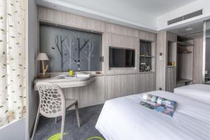 Oak Double or Twin Room room in Stanford Hillview Hotel Hong Kong