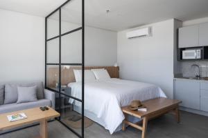 ZT Coliving and Hotel