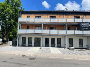 Moderní rodinný 3KK apartmán D8 v centru Harrachova s výhledem na skokanské můstky - by Relax Harrachov