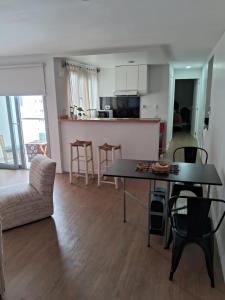 DEPARTAMENTO JARDIN