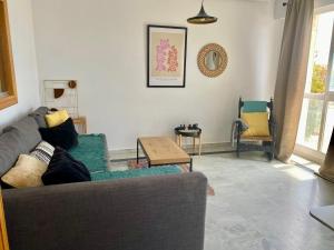 Seafront in Marbella with pool and garage