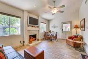 Pool and Patio Access Sunny Phoenix Casita!