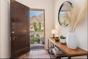 Villa in La Quinta- Patio, Fireplace- 1 Bed with Separate Living Room - 拉昆塔